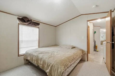 18 Avenue A Burlington VT 05408