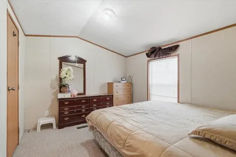 18 Avenue A Burlington VT 05408