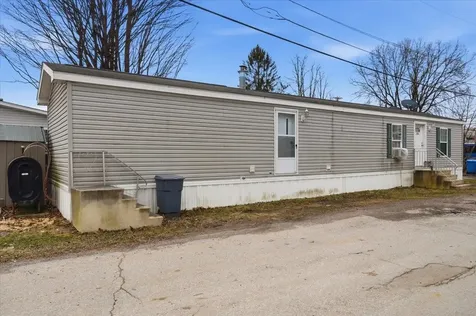 18 Avenue A Burlington VT 05408