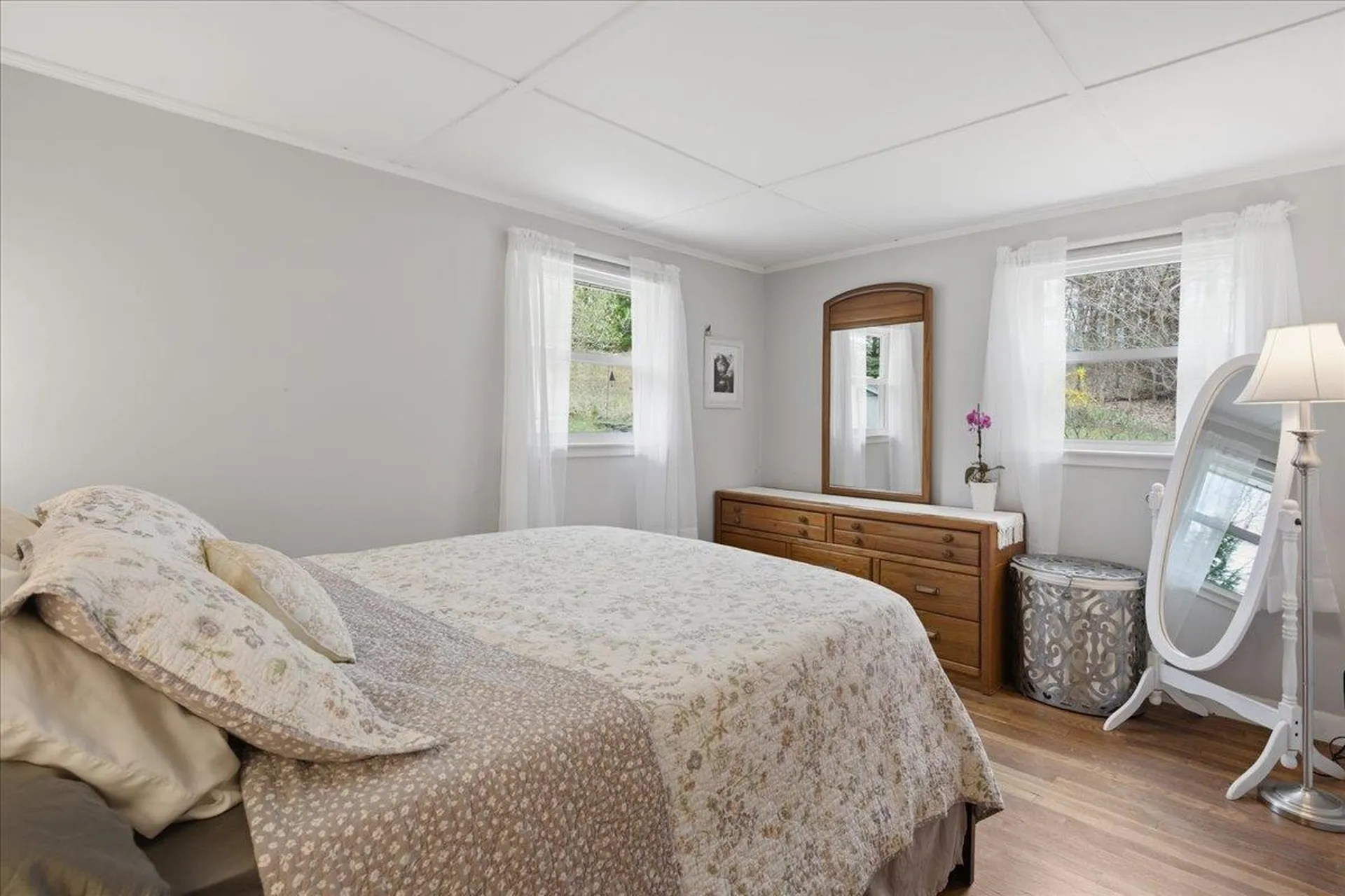 895 Barber Pond Road Pownal VT 05261