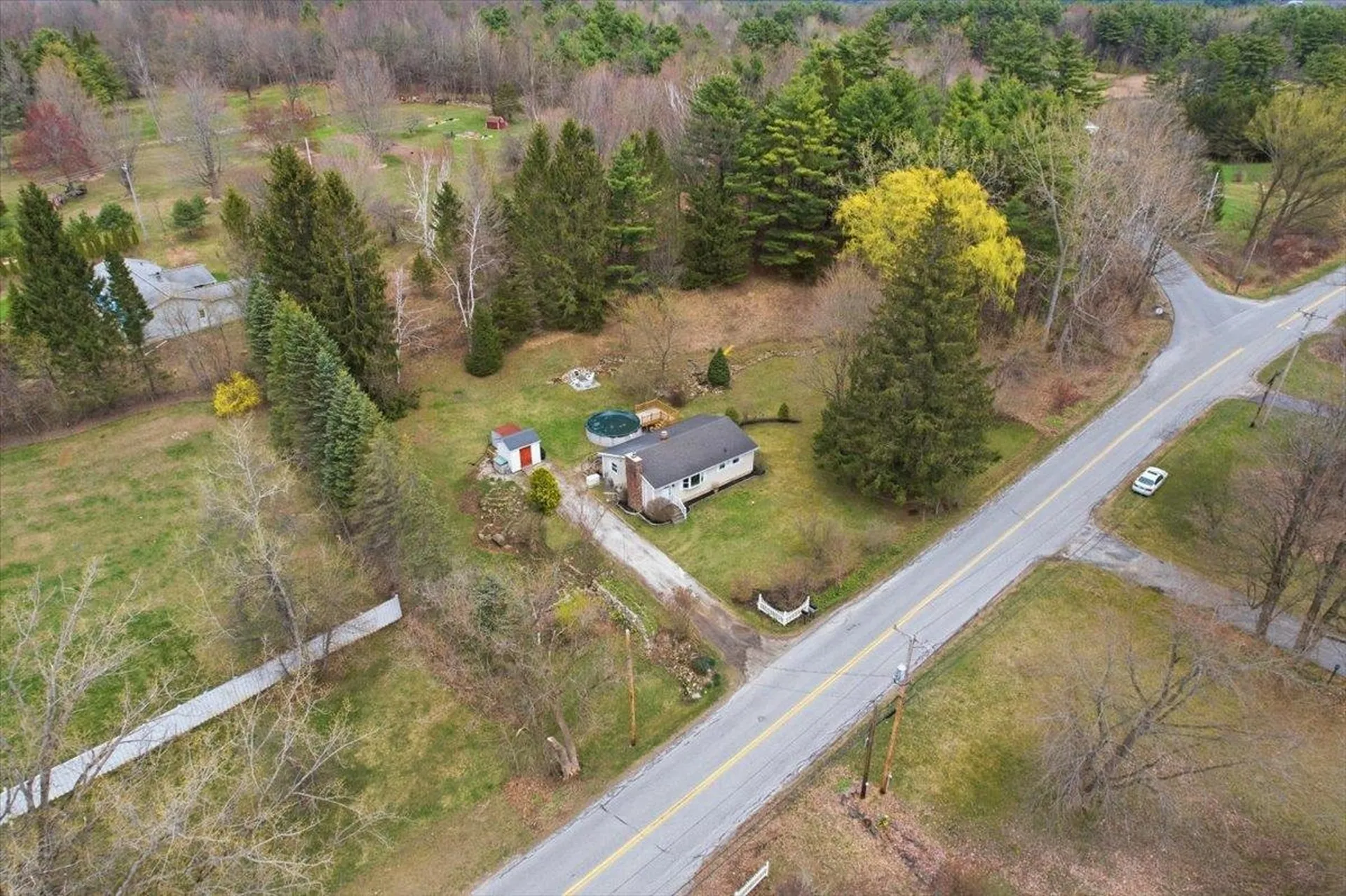 895 Barber Pond Road Pownal VT 05261