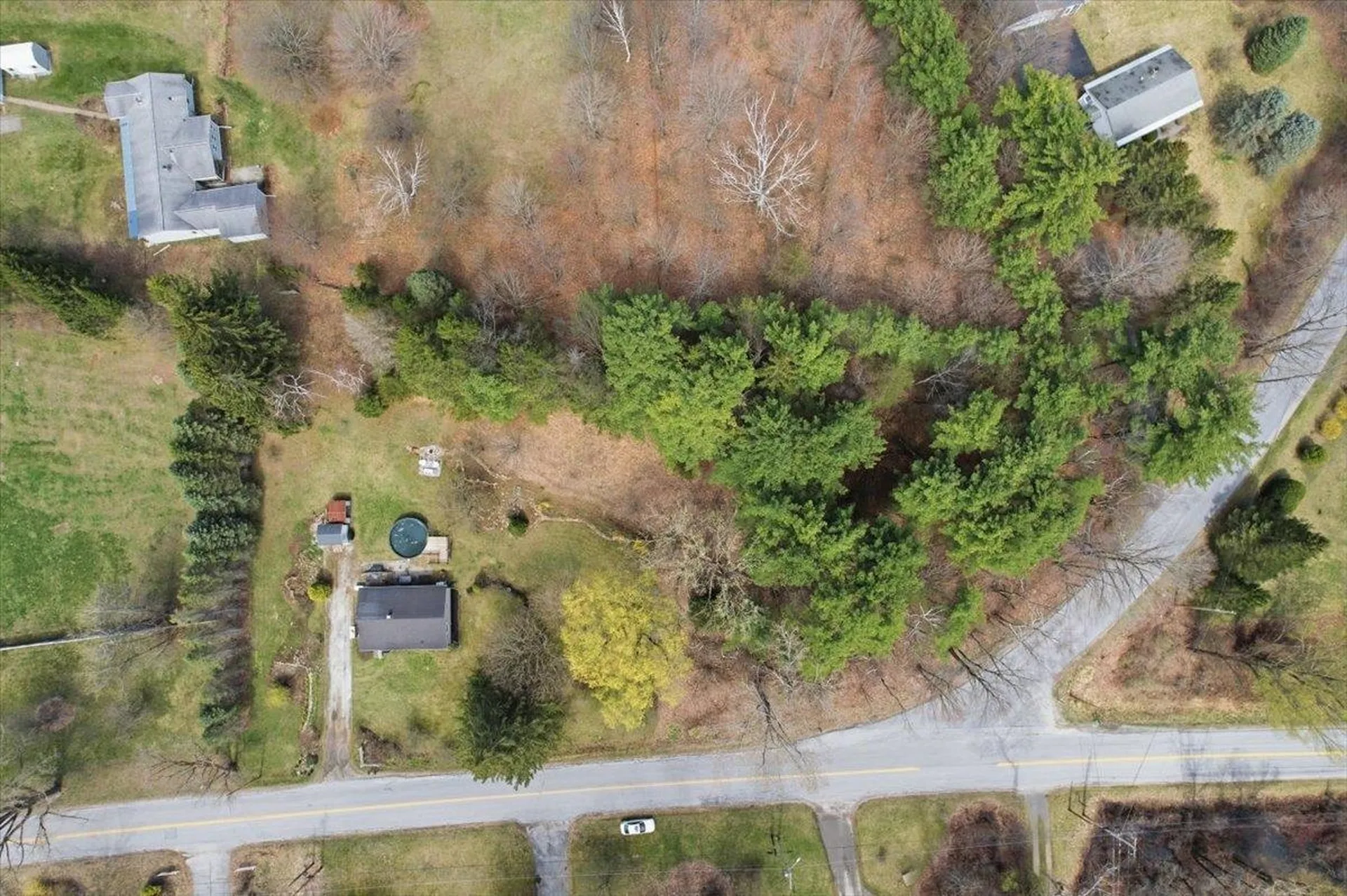 895 Barber Pond Road Pownal VT 05261