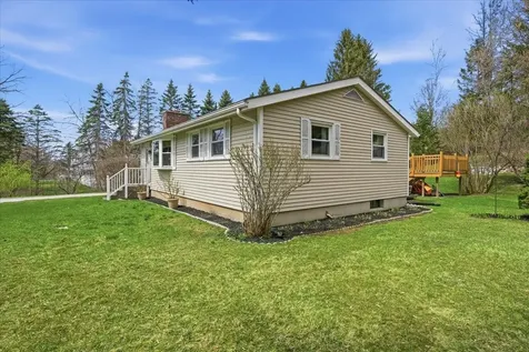 895 Barber Pond Road Pownal VT 05261