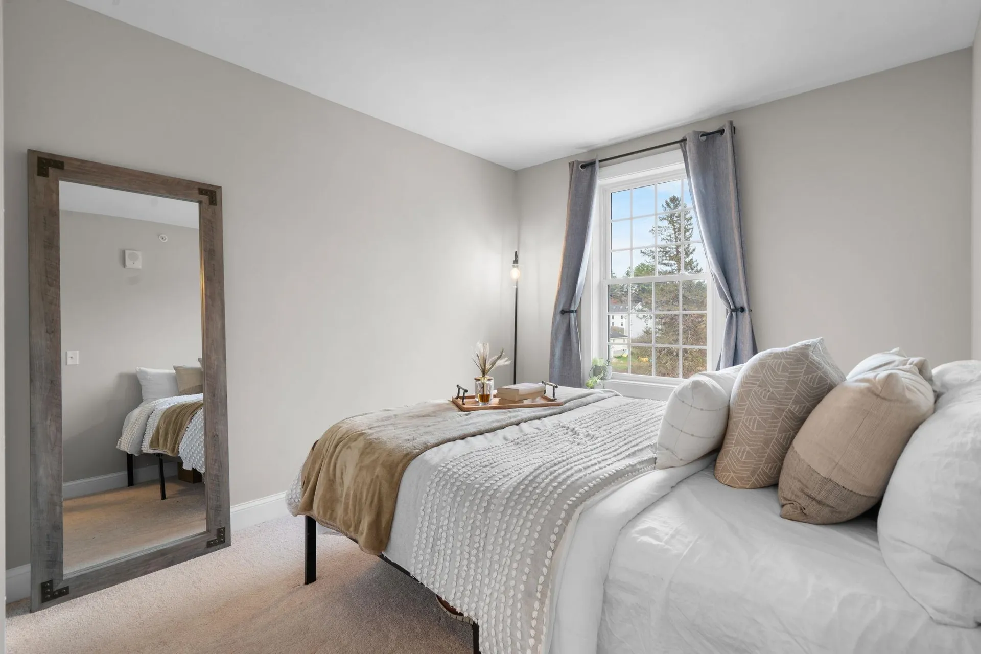 30 Brook Street Derry NH 03038