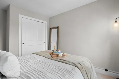 30 Brook Street Derry NH 03038