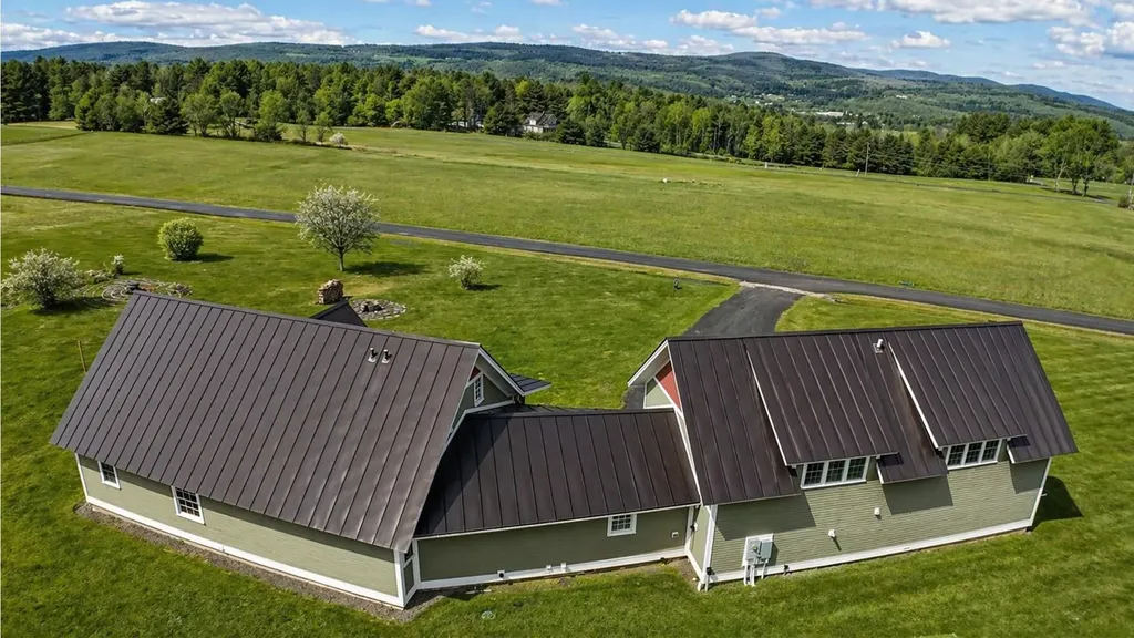 77 Paradise Lane Williamstown VT 05679