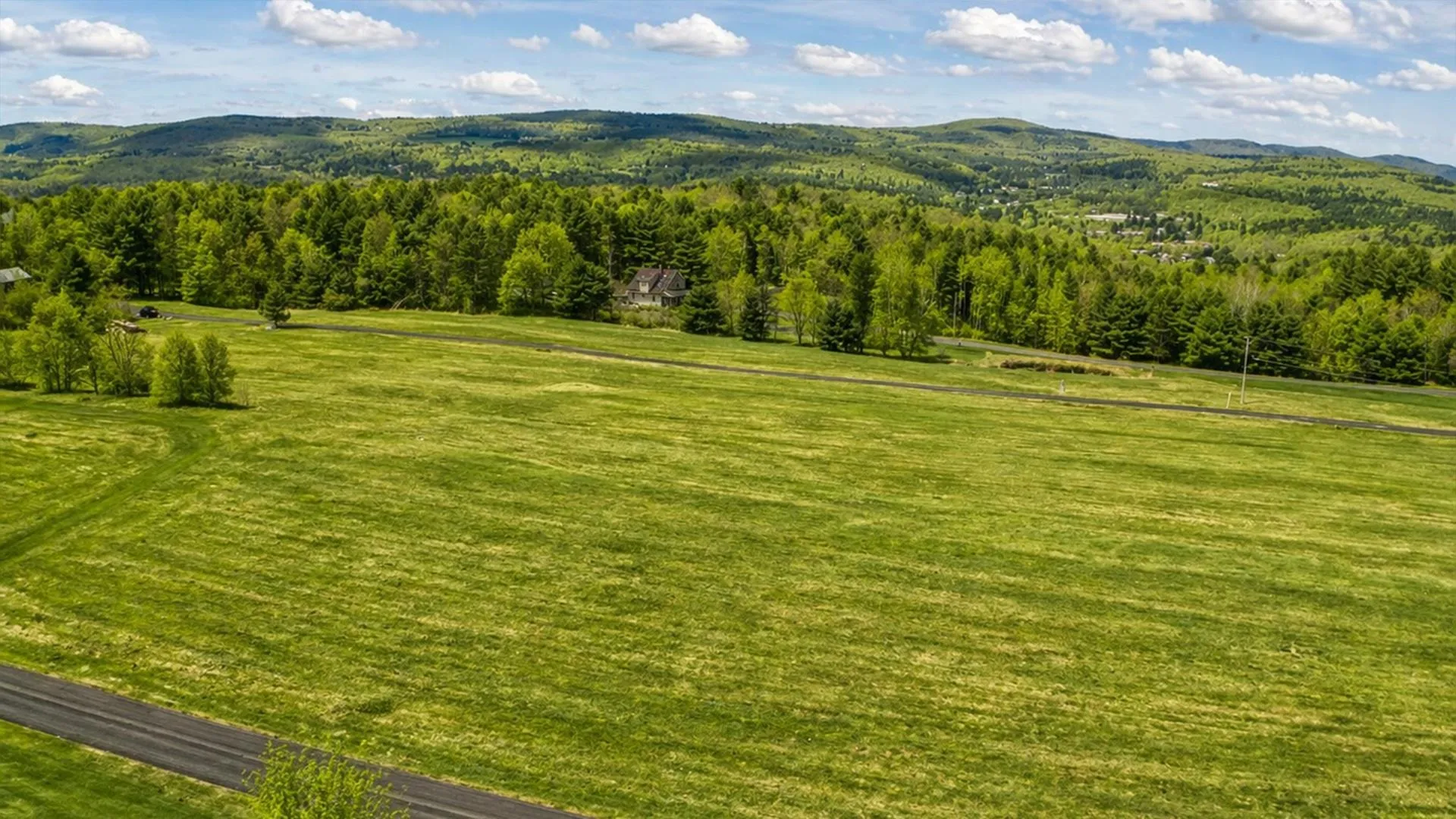 77 Paradise Lane Williamstown VT 05679
