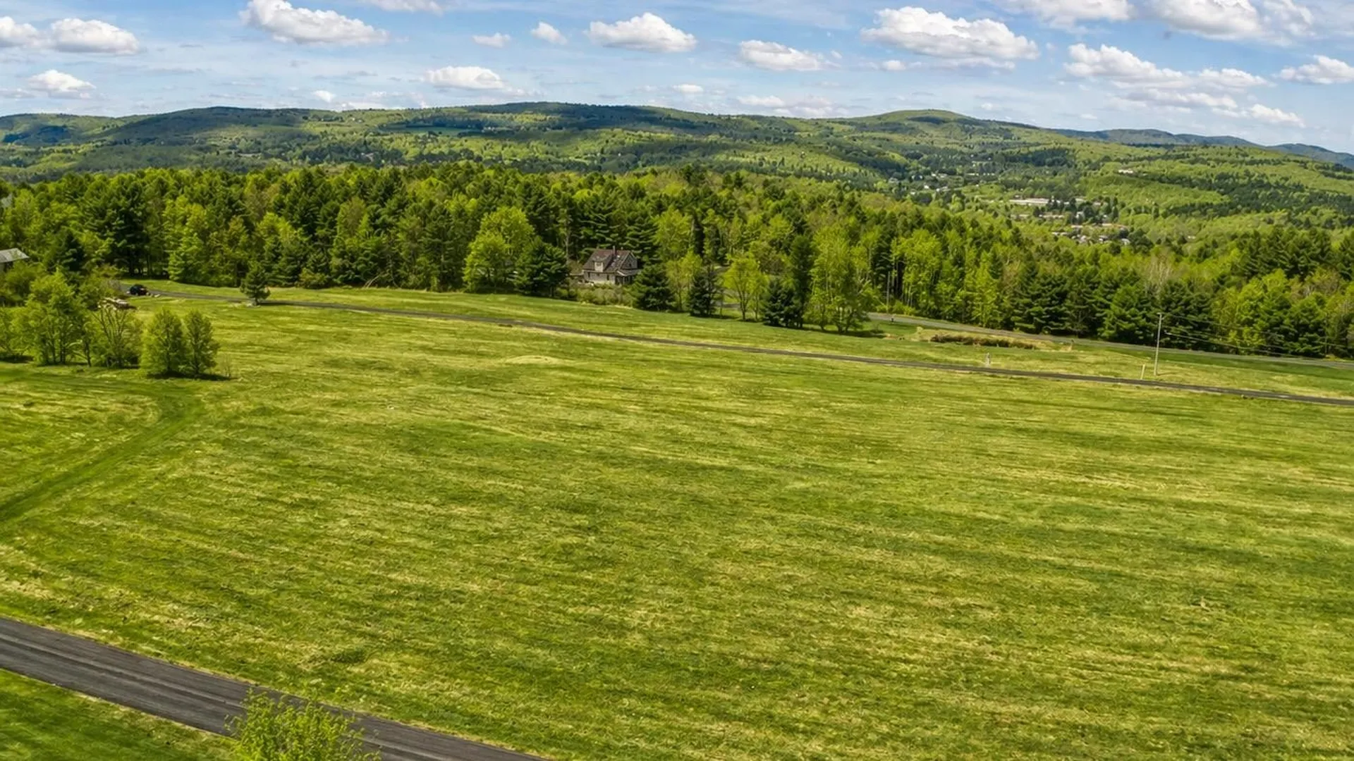 77 Paradise Lane Williamstown VT 05679