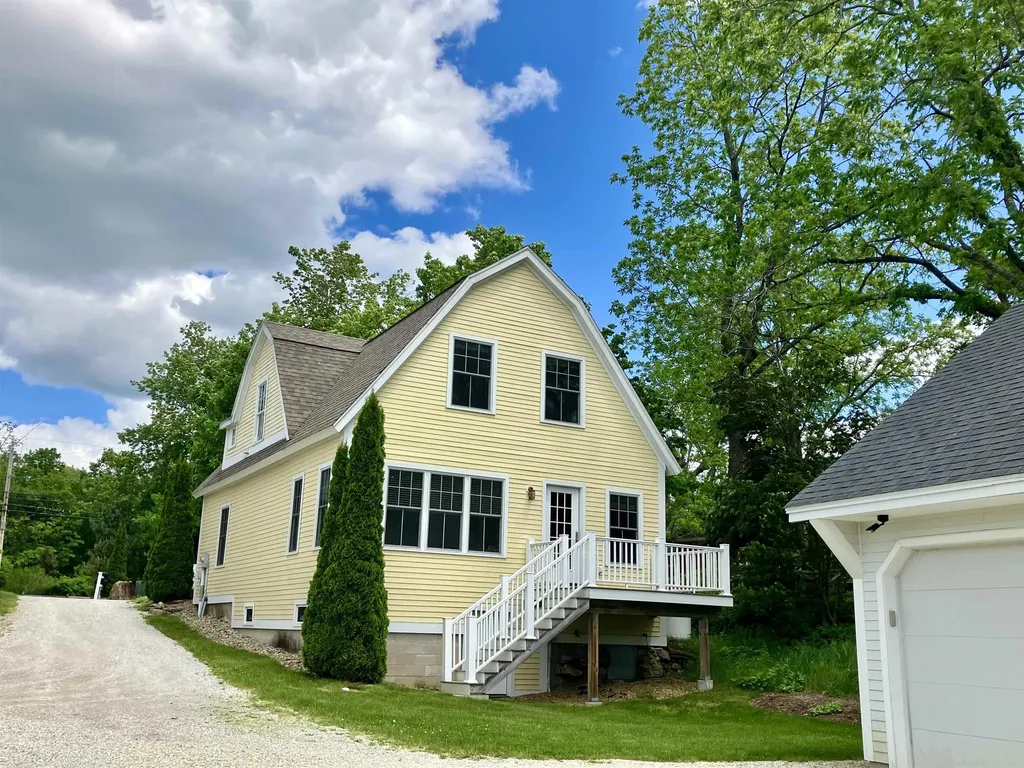26 N Main Street Mont Vernon NH 03057