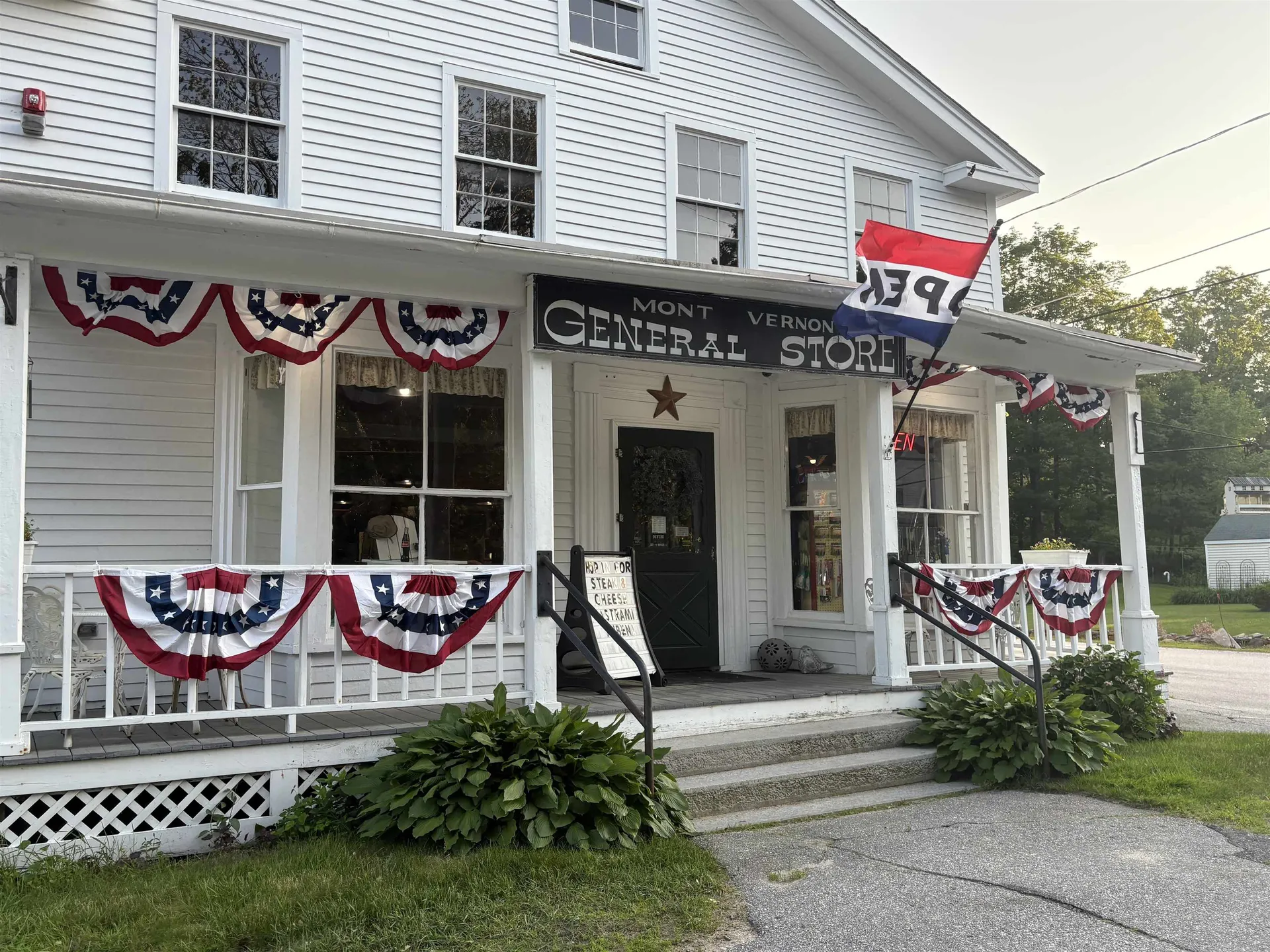 26 N Main Street Mont Vernon NH 03057