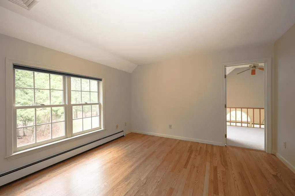 6 Hawk Drive Bedford NH 03110