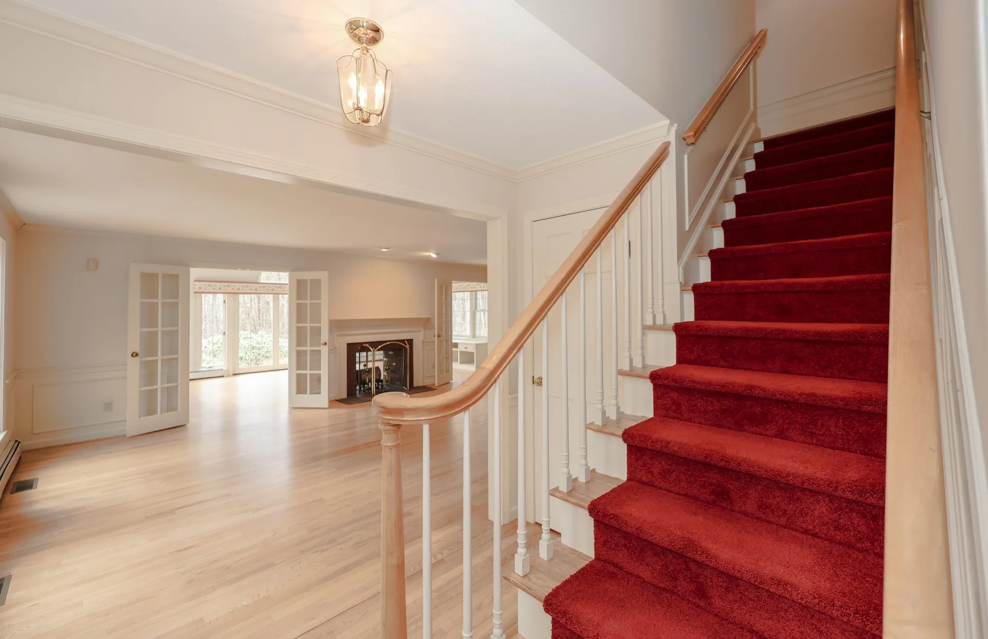 6 Hawk Drive Bedford NH 03110