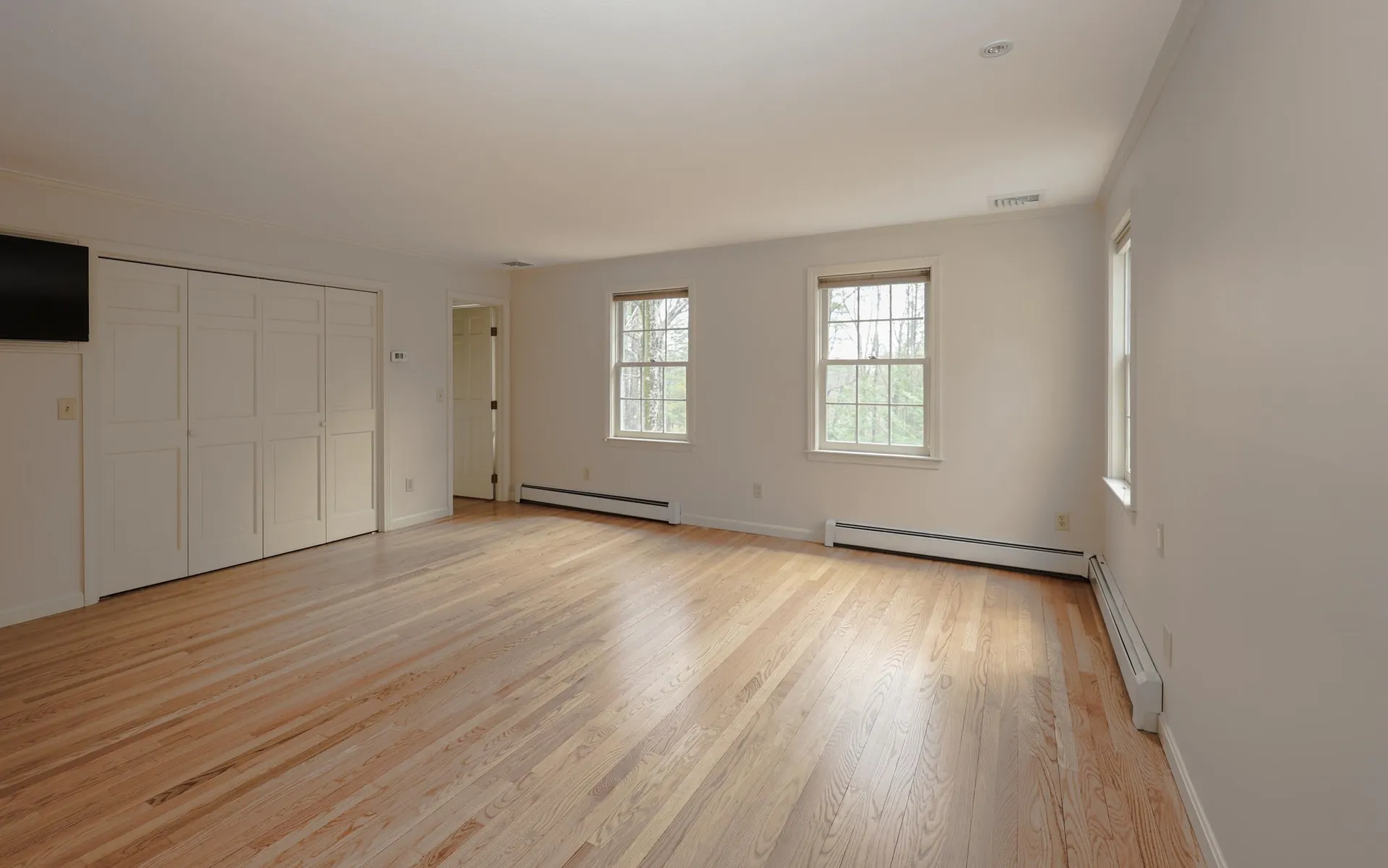 6 Hawk Drive Bedford NH 03110
