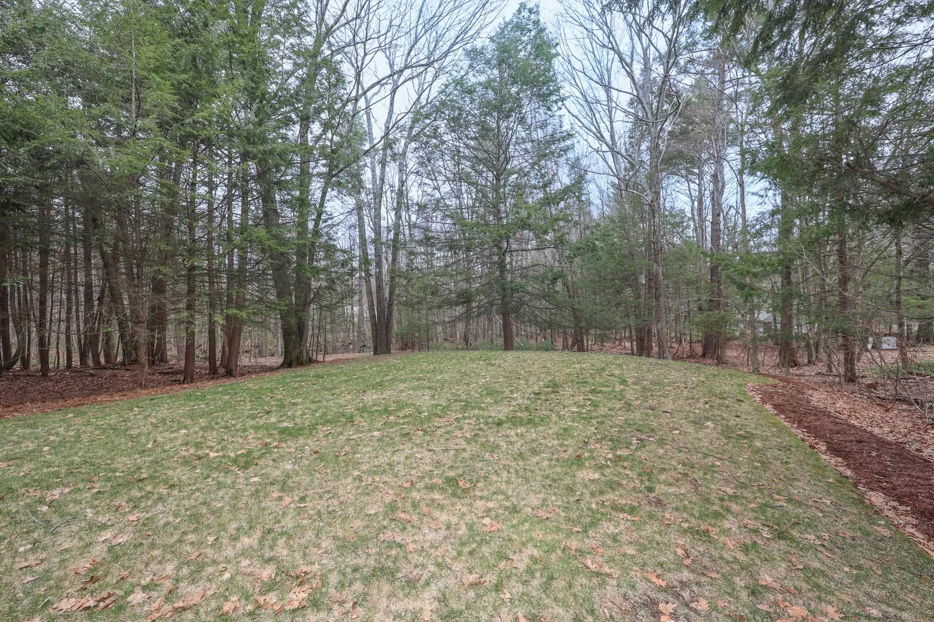 6 Hawk Drive Bedford NH 03110