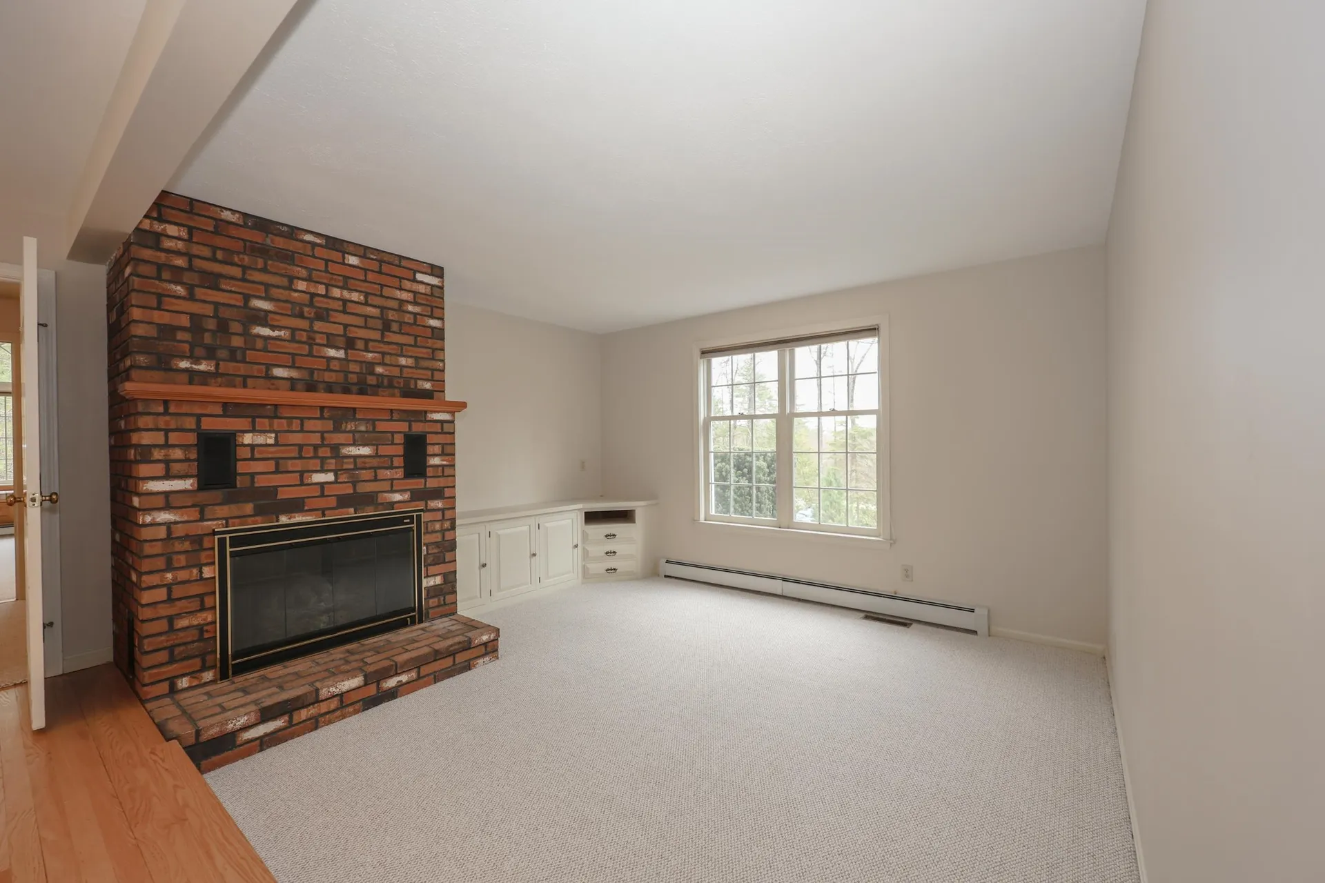 6 Hawk Drive Bedford NH 03110