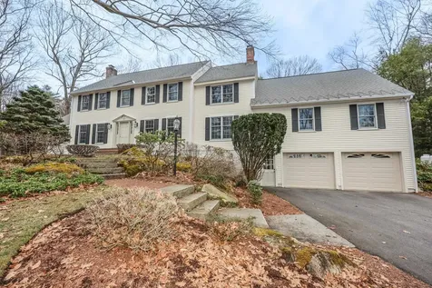 6 Hawk Drive Bedford NH 03110