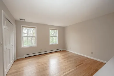 6 Hawk Drive Bedford NH 03110