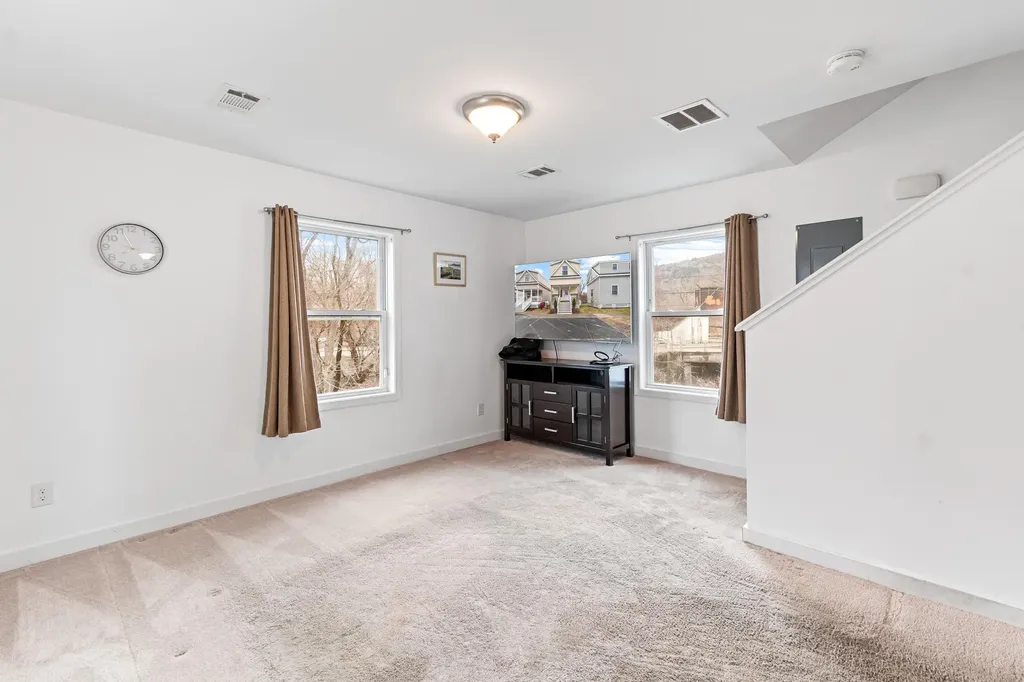 115 O'hear Court Waterbury VT 05676