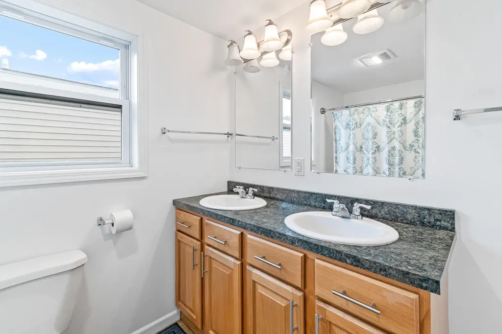 115 O'hear Court Waterbury VT 05676