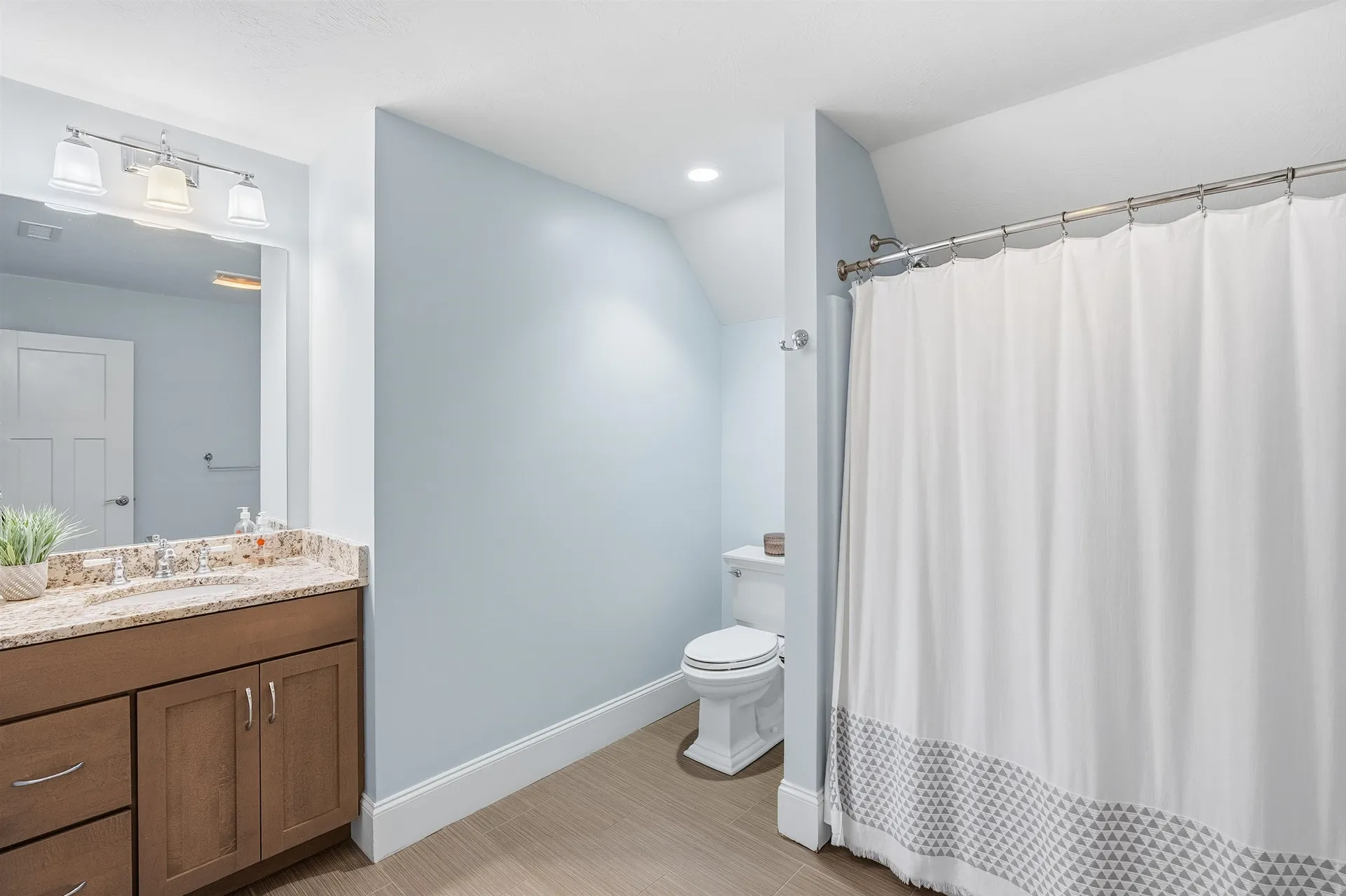 5 Ryan Farm Road Windham NH 03087