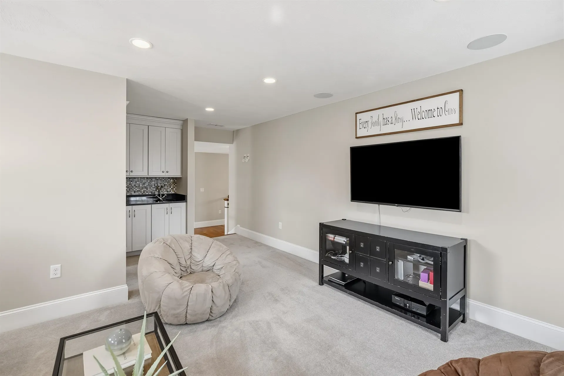 5 Ryan Farm Road Windham NH 03087