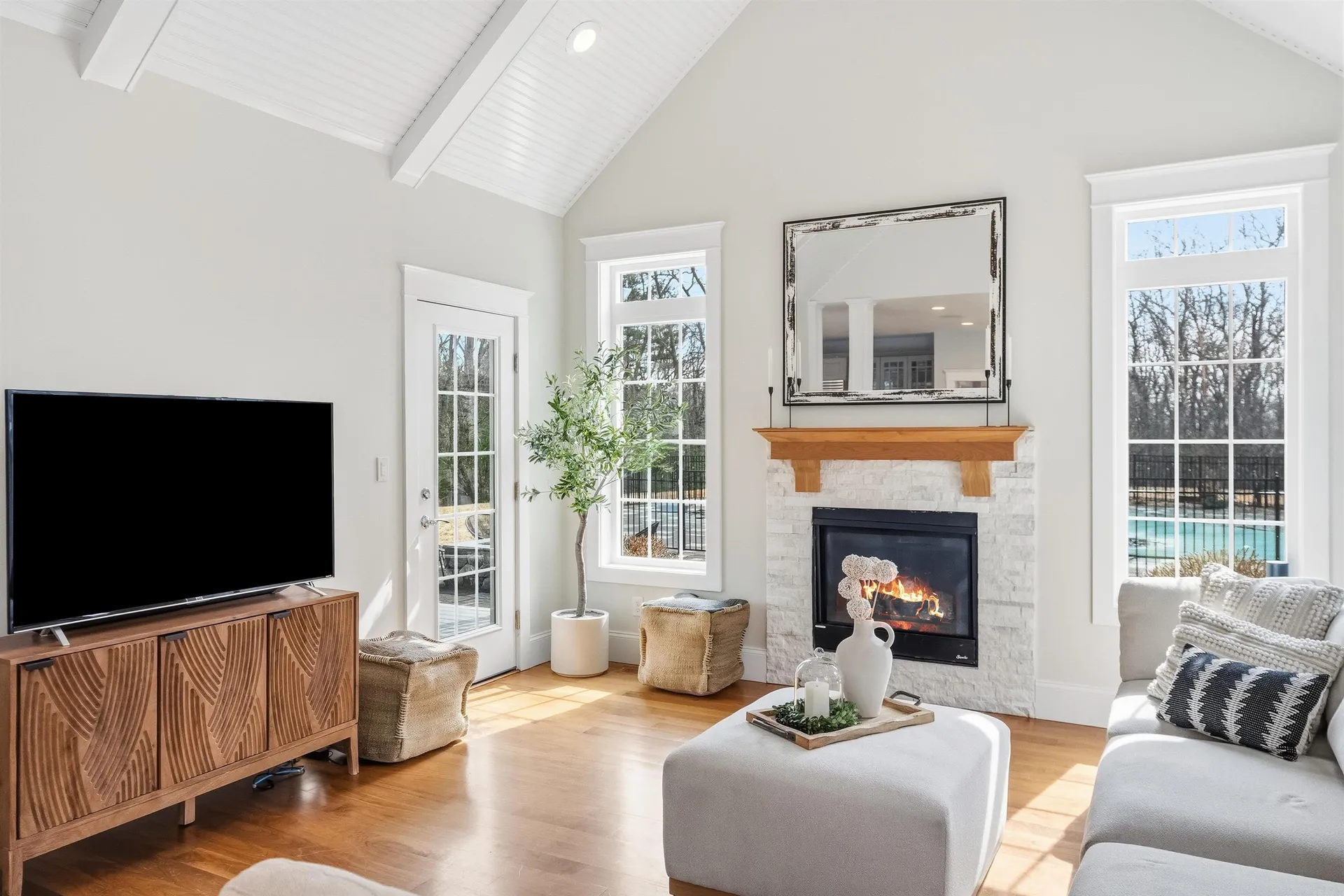 5 Ryan Farm Road Windham NH 03087