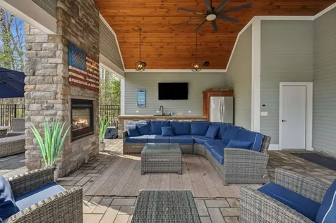 5 Ryan Farm Road Windham NH 03087