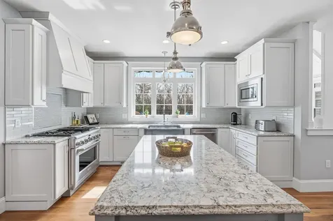 5 Ryan Farm Road Windham NH 03087
