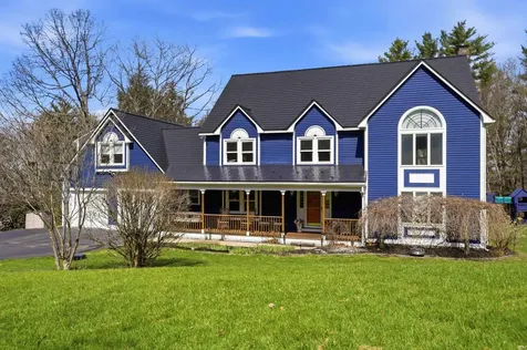 67 Forest Street Londonderry NH 03053