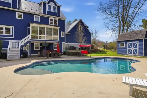 67 Forest Street Londonderry NH 03053