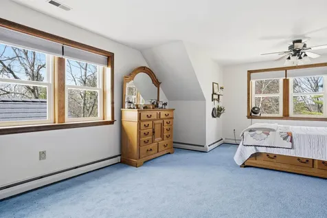 67 Forest Street Londonderry NH 03053