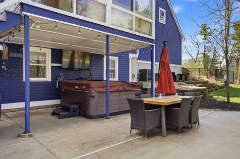 67 Forest Street Londonderry NH 03053