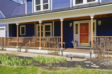 67 Forest Street Londonderry NH 03053