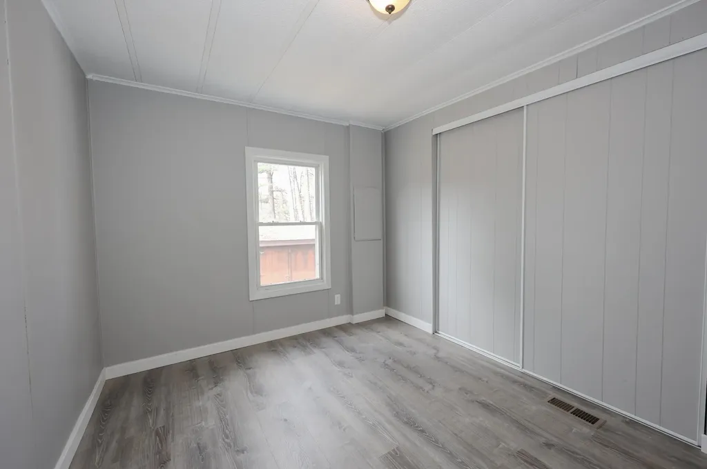 24 Donald Drive Goffstown NH 03045