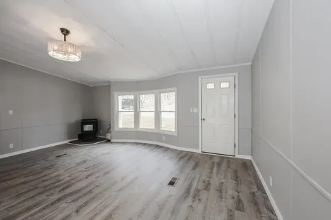 24 Donald Drive Goffstown NH 03045