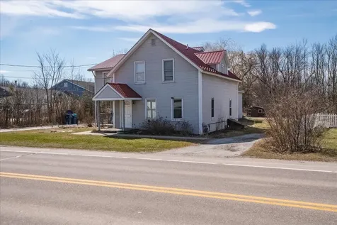 374 Lake Road St. Albans Town VT 05478-2275