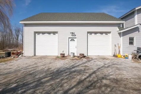 374 Lake Road St. Albans Town VT 05478-2275