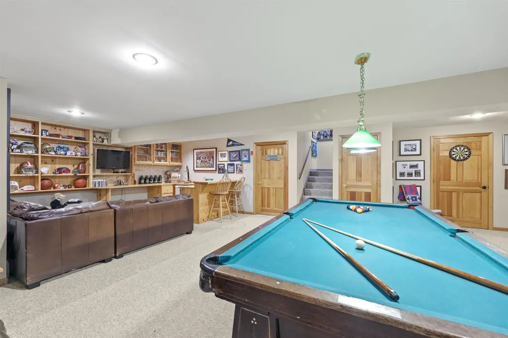 37 Burnt Hill Road Winhall VT 05340