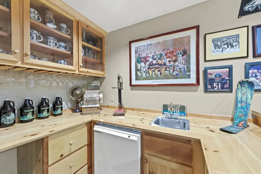 37 Burnt Hill Road Winhall VT 05340