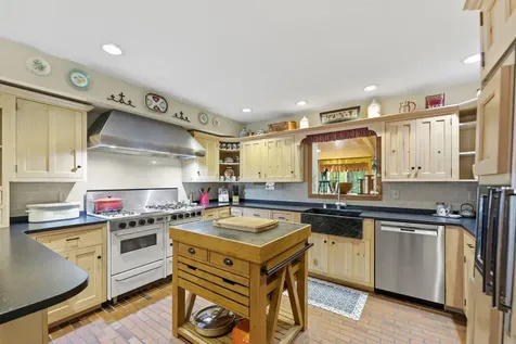 37 Burnt Hill Road Winhall VT 05340
