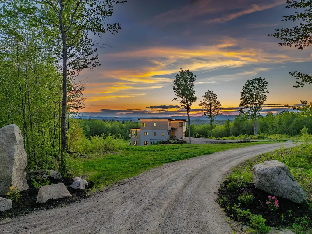 289 Ledgewood Drive Bethlehem NH 03574