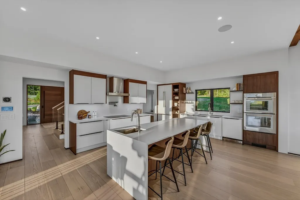 289 Ledgewood Drive Bethlehem NH 03574