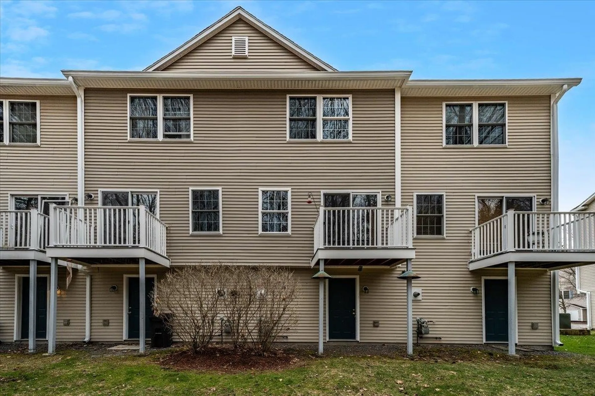 1029 S. Mammoth Road Manchester NH 03109