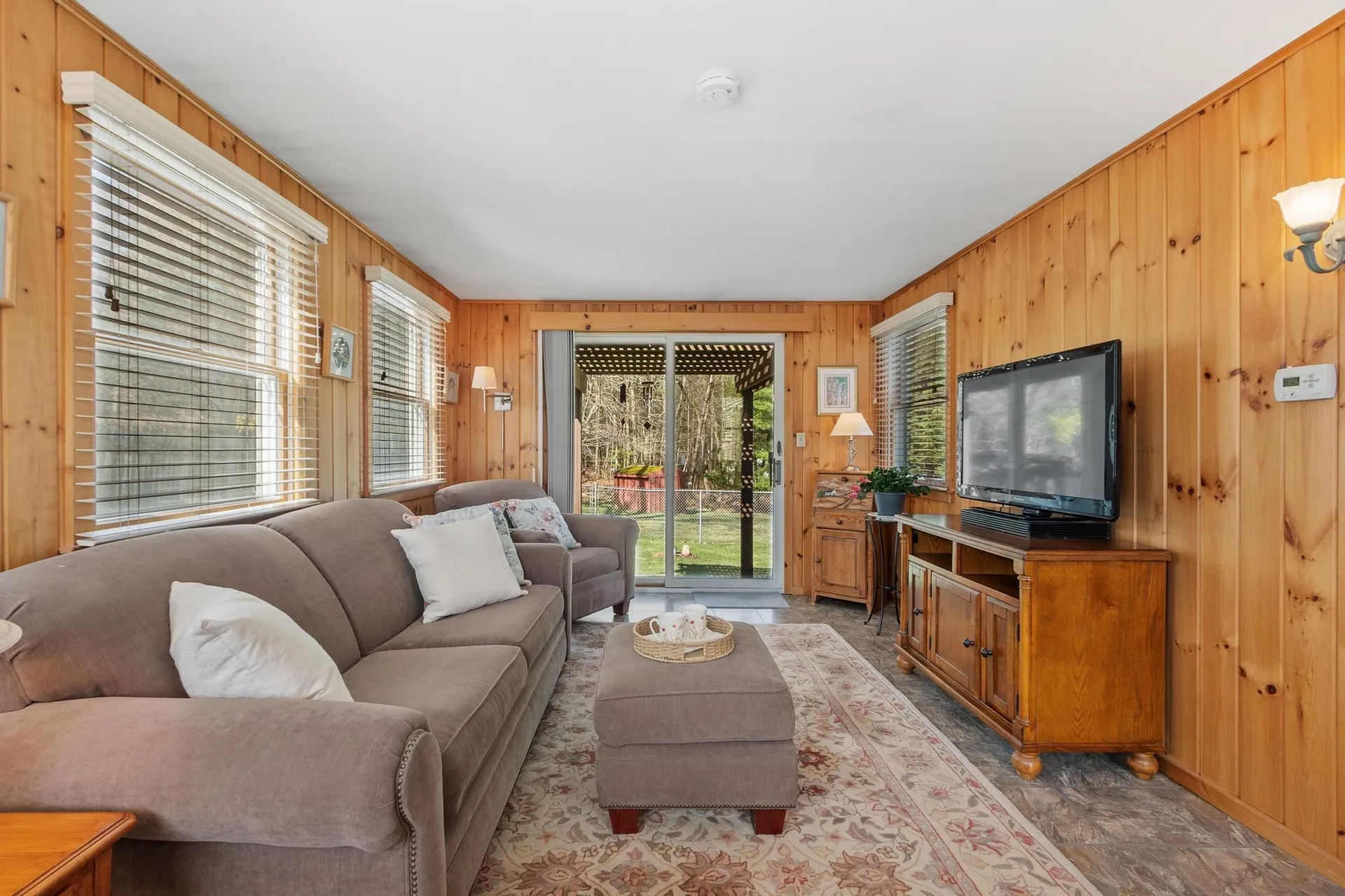 156 Belknap Road Hudson NH 03051