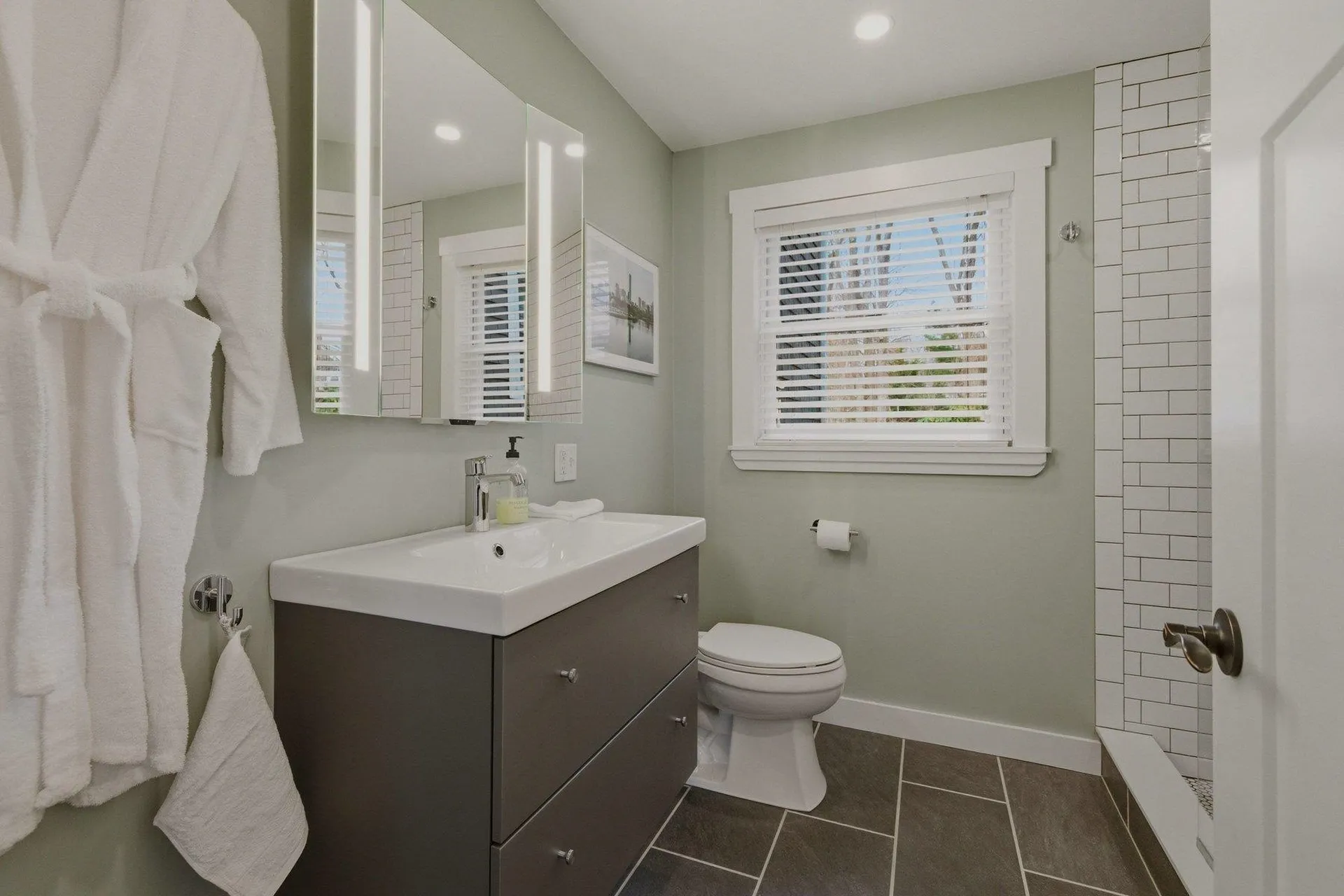 2075 Ocean Boulevard Rye NH 03870