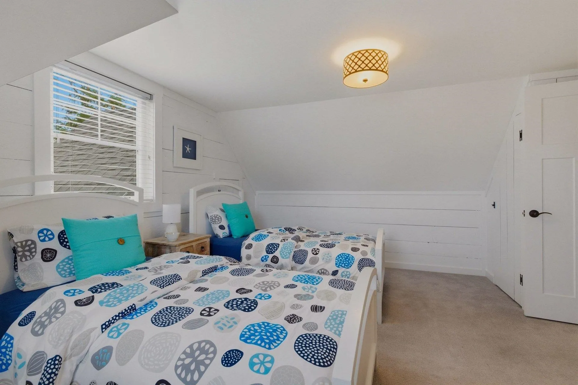 2075 Ocean Boulevard Rye NH 03870