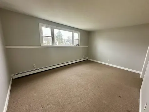 94 Maple Street Somersworth NH 03878