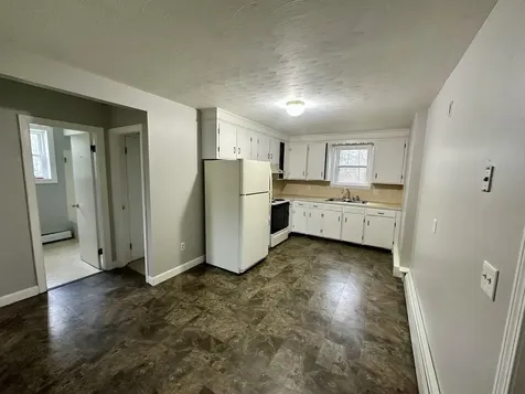 94 Maple Street Somersworth NH 03878