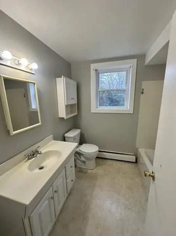 94 Maple Street Somersworth NH 03878