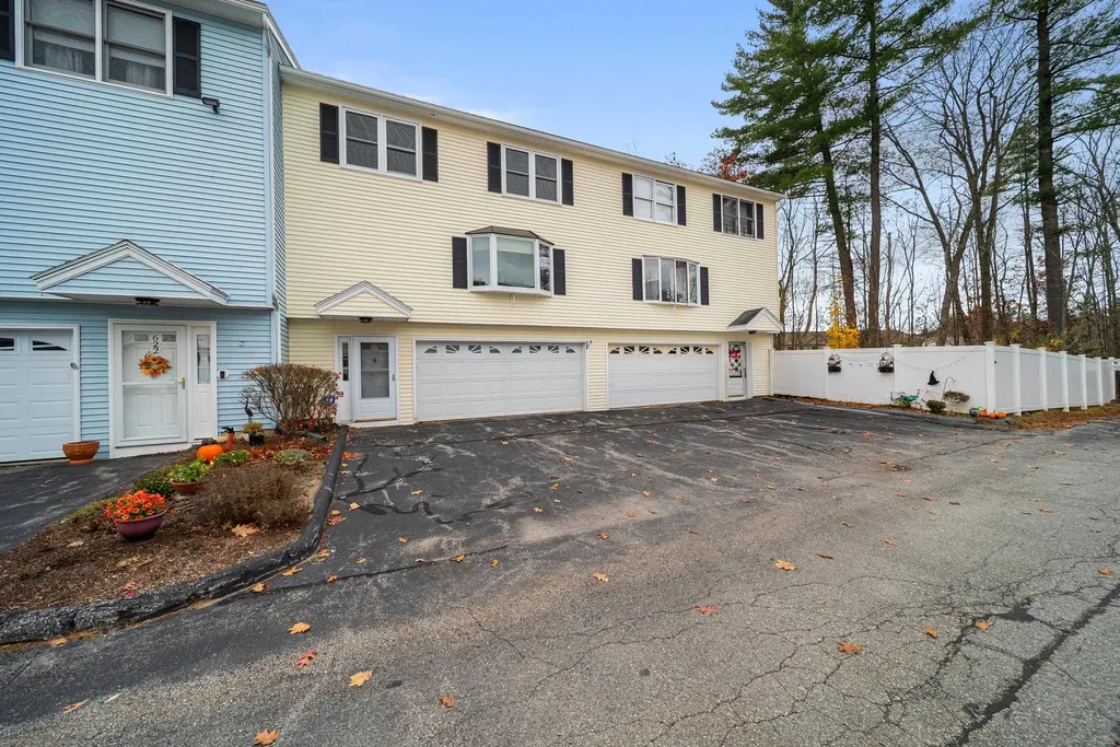 624 Hackett Hill Road Manchester NH 03102